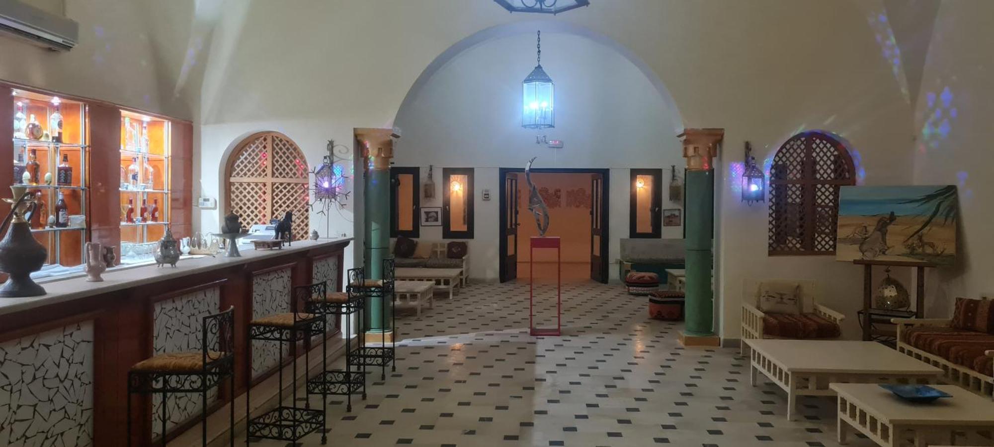 Hotel Pansy Qasr Ghilan Dış mekan fotoğraf